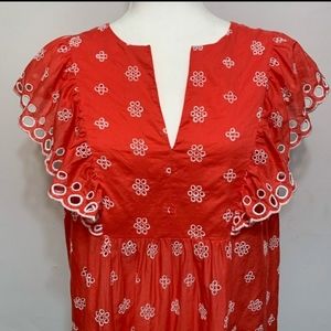 Loft Top with Eyelets